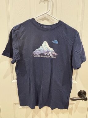 The North Face Boy’s/Unisex Navy Graphic 'Never Stop Exploring' Tee